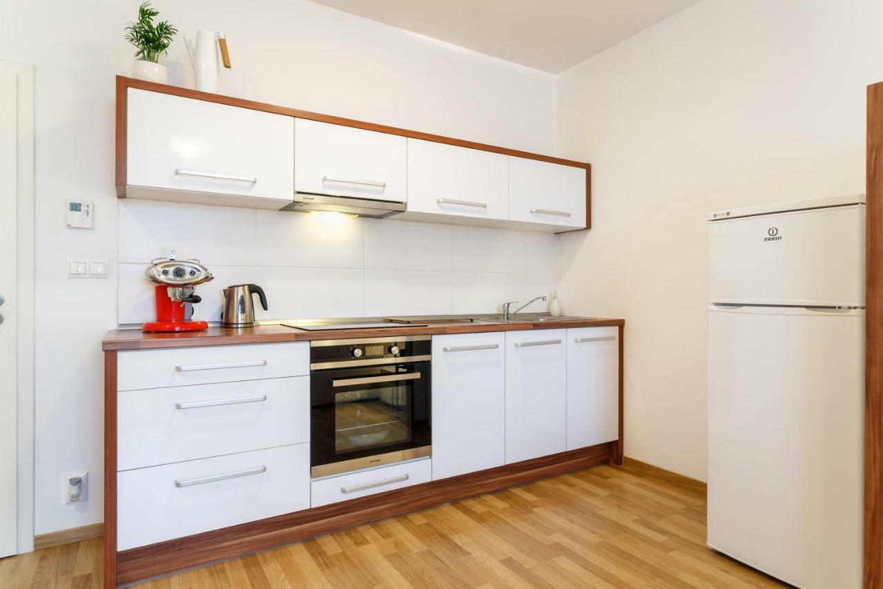Golden Apartments Rezidence Nova Karolina اوسترافا المظهر الخارجي الصورة