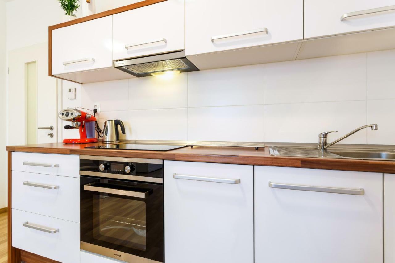 Golden Apartments Rezidence Nova Karolina اوسترافا المظهر الخارجي الصورة