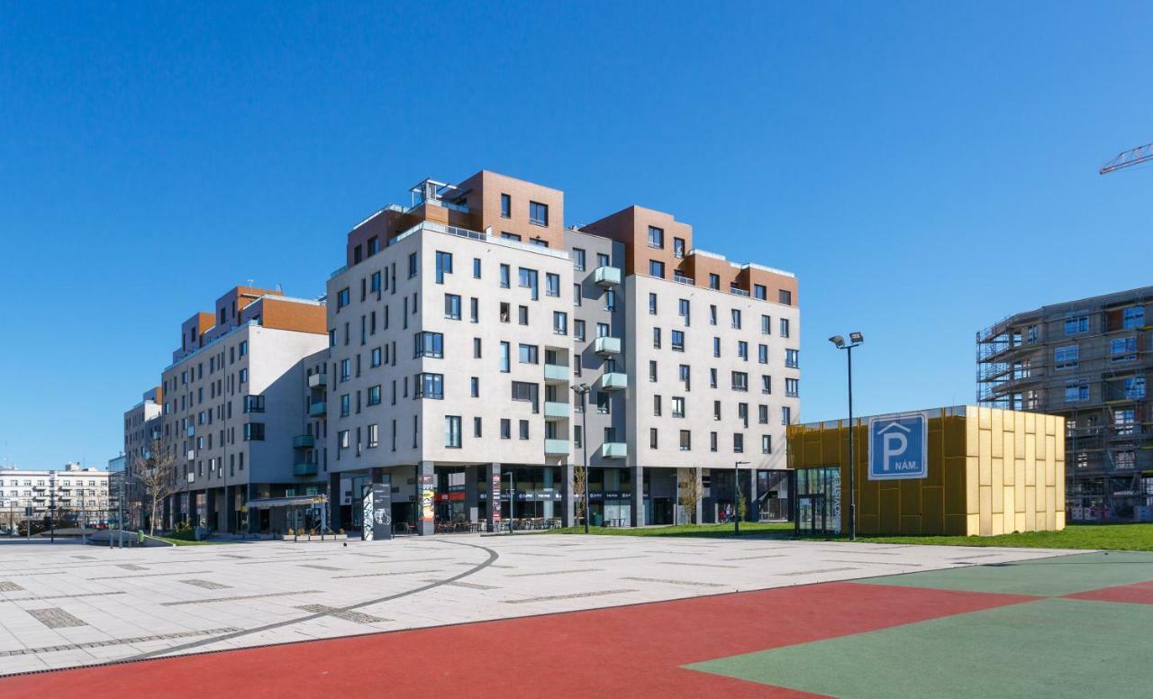 Golden Apartments Rezidence Nova Karolina اوسترافا المظهر الخارجي الصورة